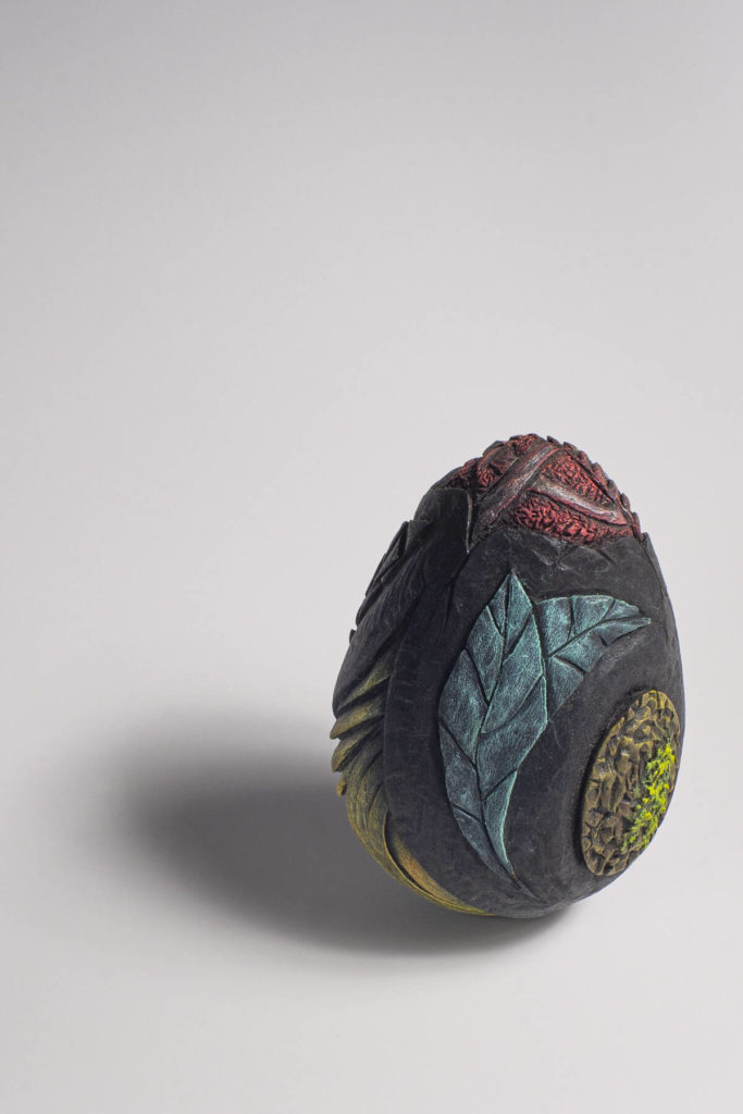 Dragon Egg, Sculpture pyrogravée